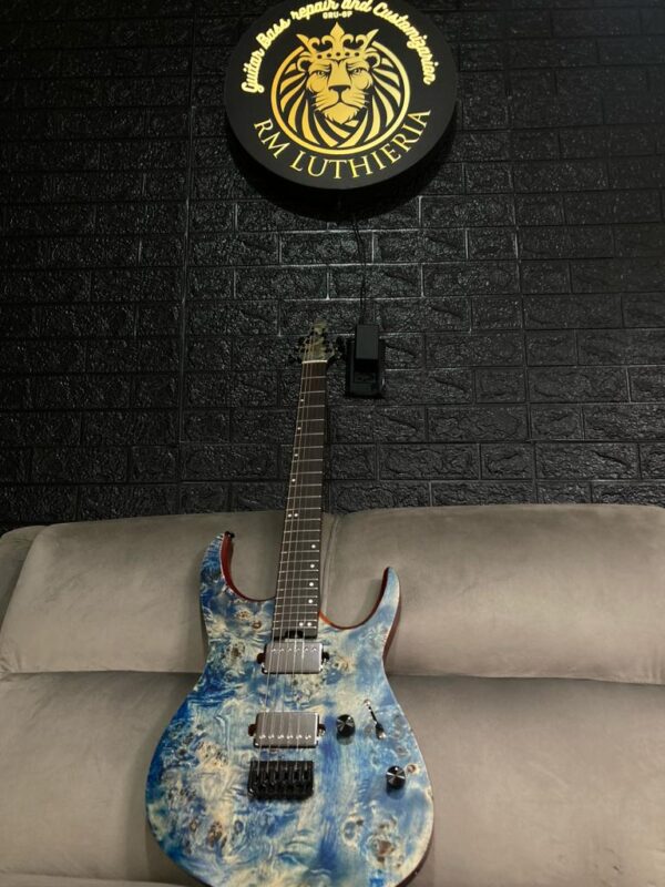 Guitarra EART- EX H6 Rock Style