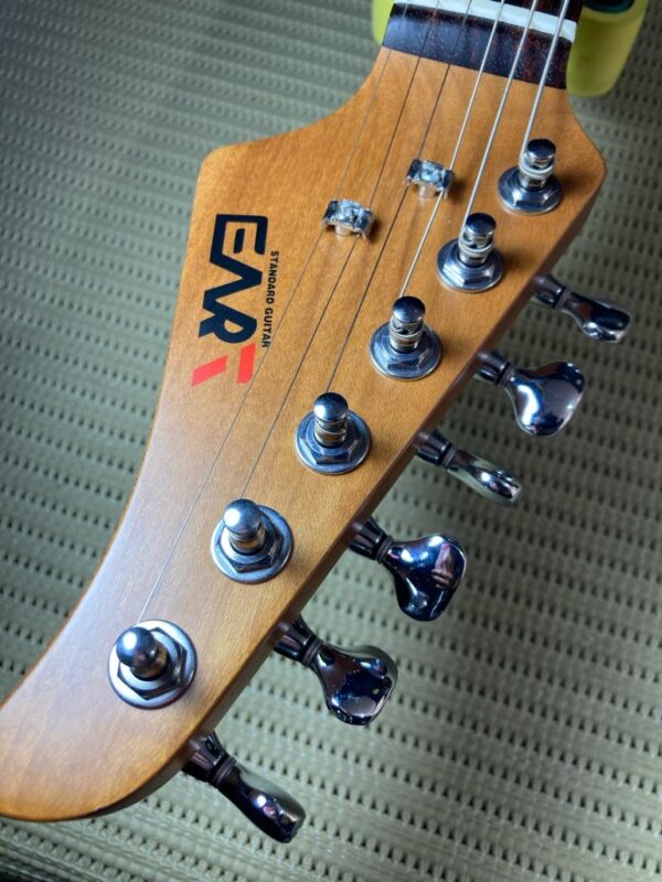Guitarra Eart- ETT2, Semi Acústica - Image 3