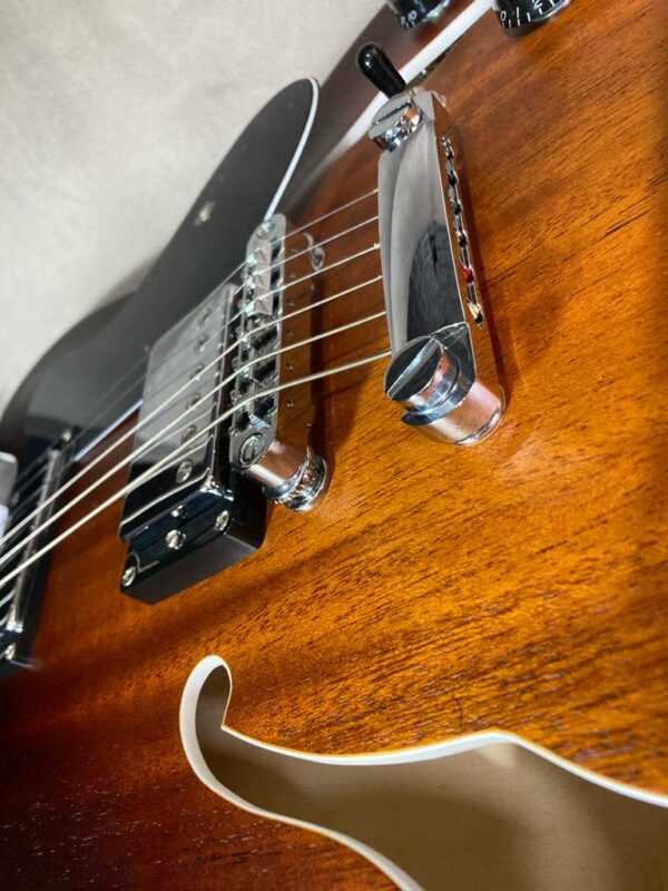 Guitarra EART E-335 Semi acústica HH - Image 3