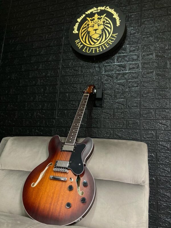 Guitarra EART E-335 Semi acústica HH