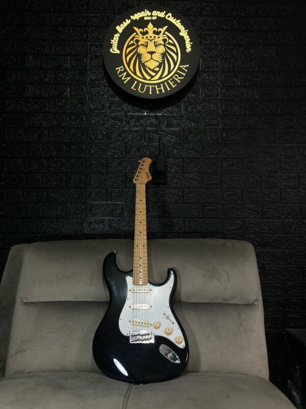 Guitarra Tagima New Classic 635 SSS (semi-nova)